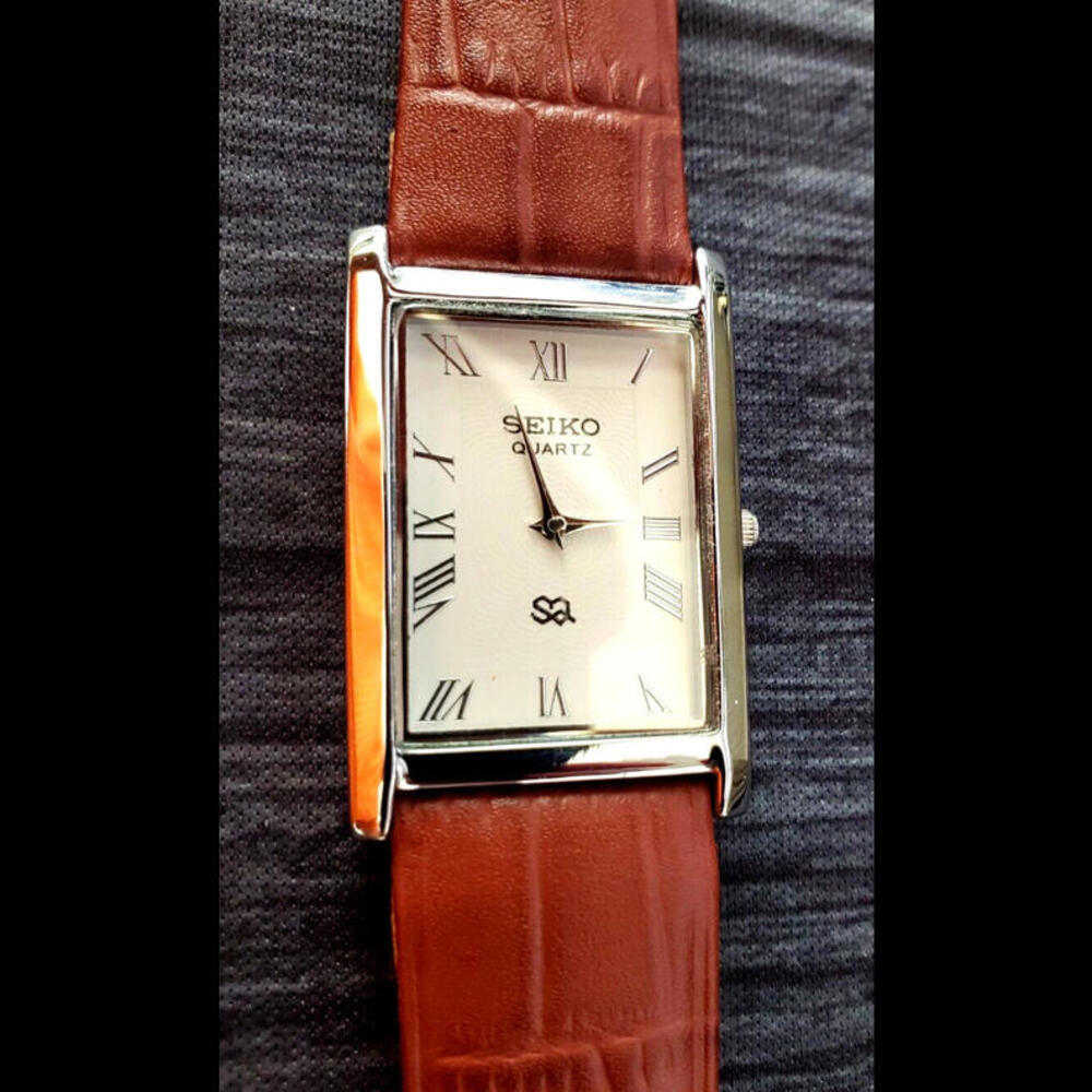 RARE Seiko‎ Men Tank Watch Slv White Dial Brw